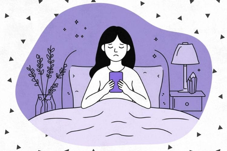 LINEの返信がなくて夜ベッドで不安そうにスマホを見つめる女性のイラスト。既読スルーされた時の「嫌われたかも」という心理描写。